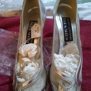 Stuart Weitzman Shoes